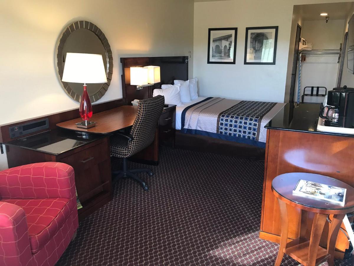 Oakridge Inn Oak View Eksteriør billede
